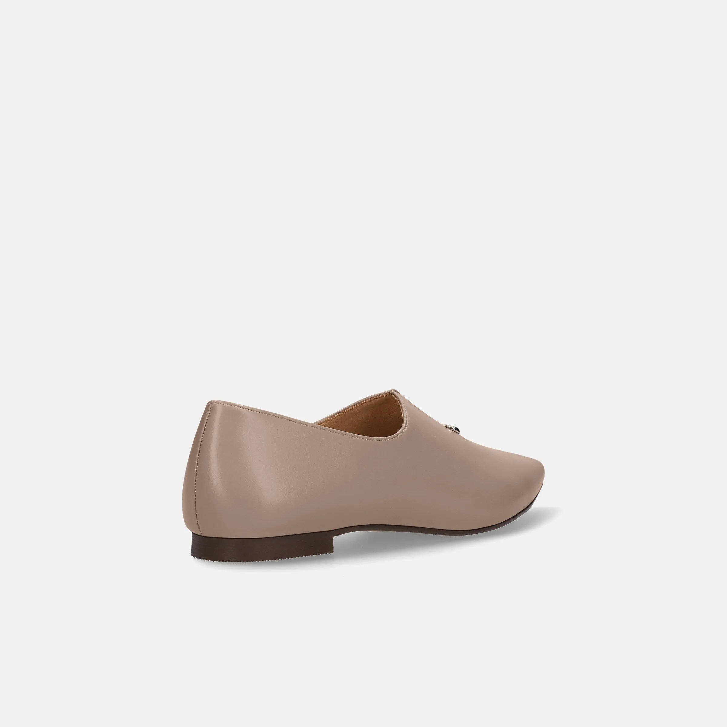 25% OFF: 2024SS: Metal Stud Slit Flat Shoes (4795) Dark Beige