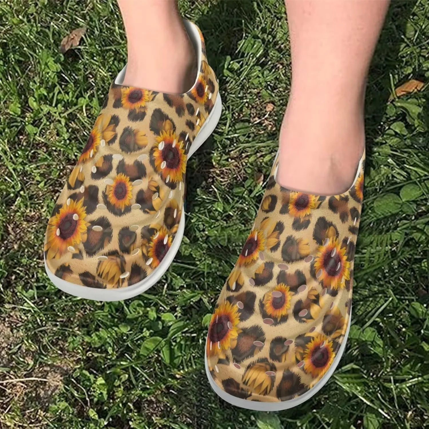 Animal Print Water Shoes for Girls Boys Kids Swim Beach Sandals Breathable for Outdoor Water Sports Pool