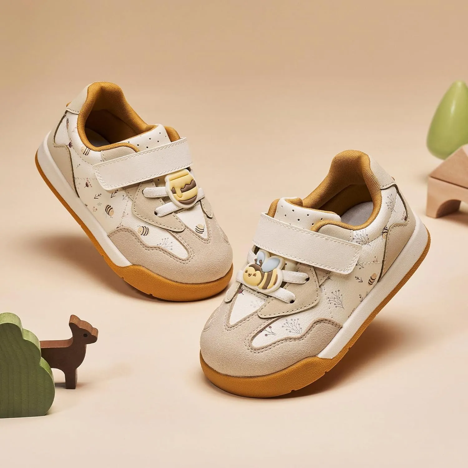 Balabala Toddler Shoes Little Girls Boys Sneakers Kids Wide Barefoot Shoes Baby Cute Walking Shoes Non-Slip Soft Comfortable