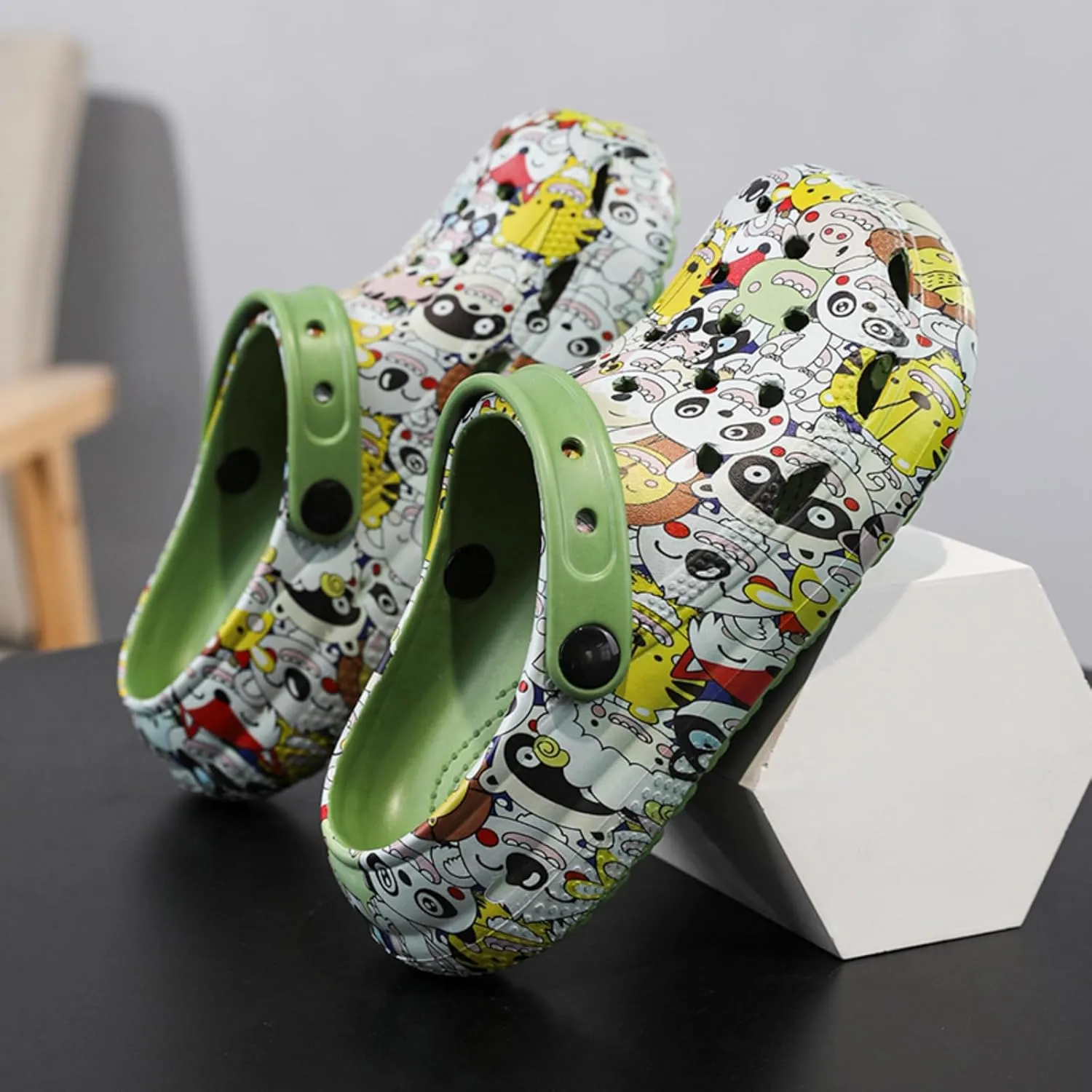 Big Kids Cartoon Garden Clogs – Lightweight EVA Slip On Shoes with Back Strap, Fun Animal Print Water Sandals for Boys and Girls, Beach Pool Yard Shower Shoes
