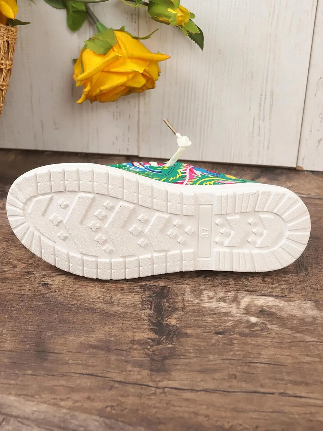 Canvas Sneakers for Women Slip-Ons Flats Ladies Loafers Men Comfort Lace Up Loafers Shoes Foam Flat Shoes Lace-Up Slip On Women Comfortable Print Sneakers