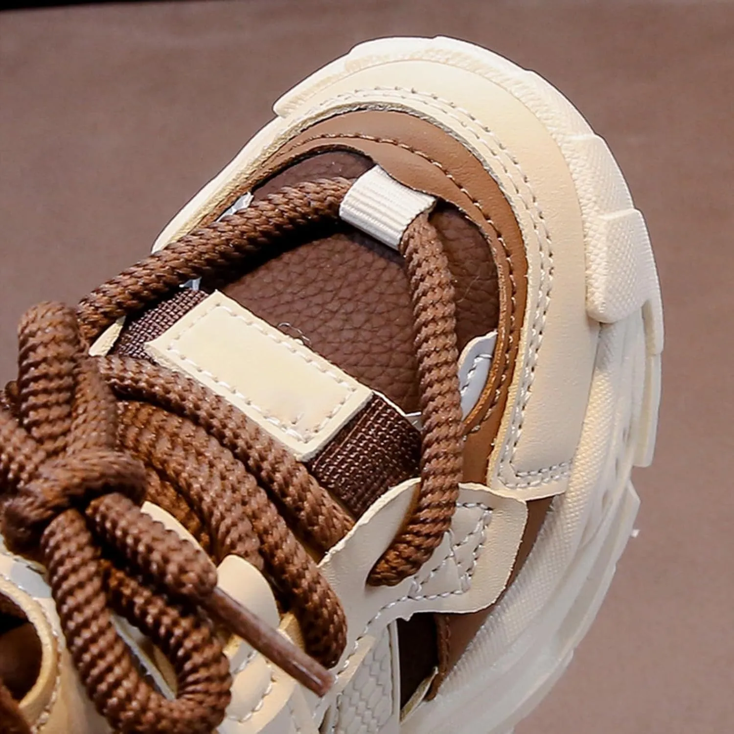 Chunky Sneakers for Girls Fashion Lace-up Comfortable Breathable Casual Walking Shoes for Outdoor Kid Light up Shoes