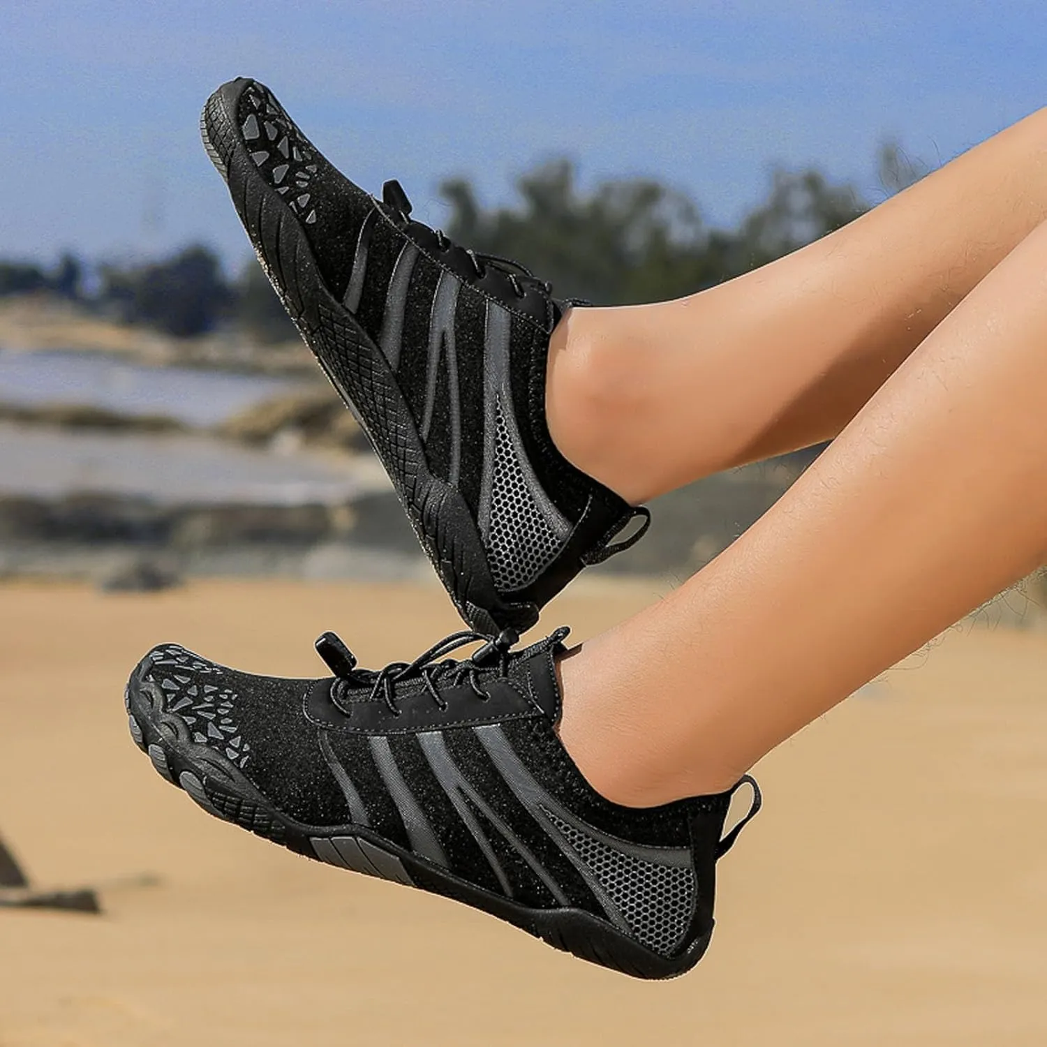 Couples All Seasons Five Finger Water Shoes Swimming Shoes Men and Women Multifunctional Yoga Shoes Barefoot Shoes Women