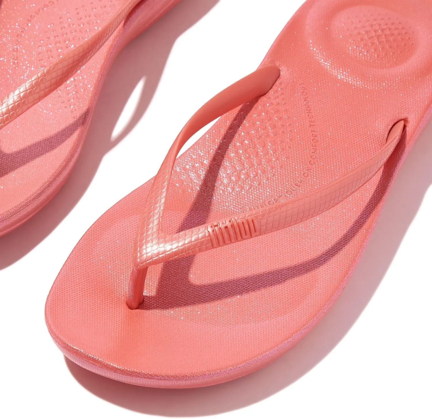 FitFlop iQushion Ergonomic Flip-Flops