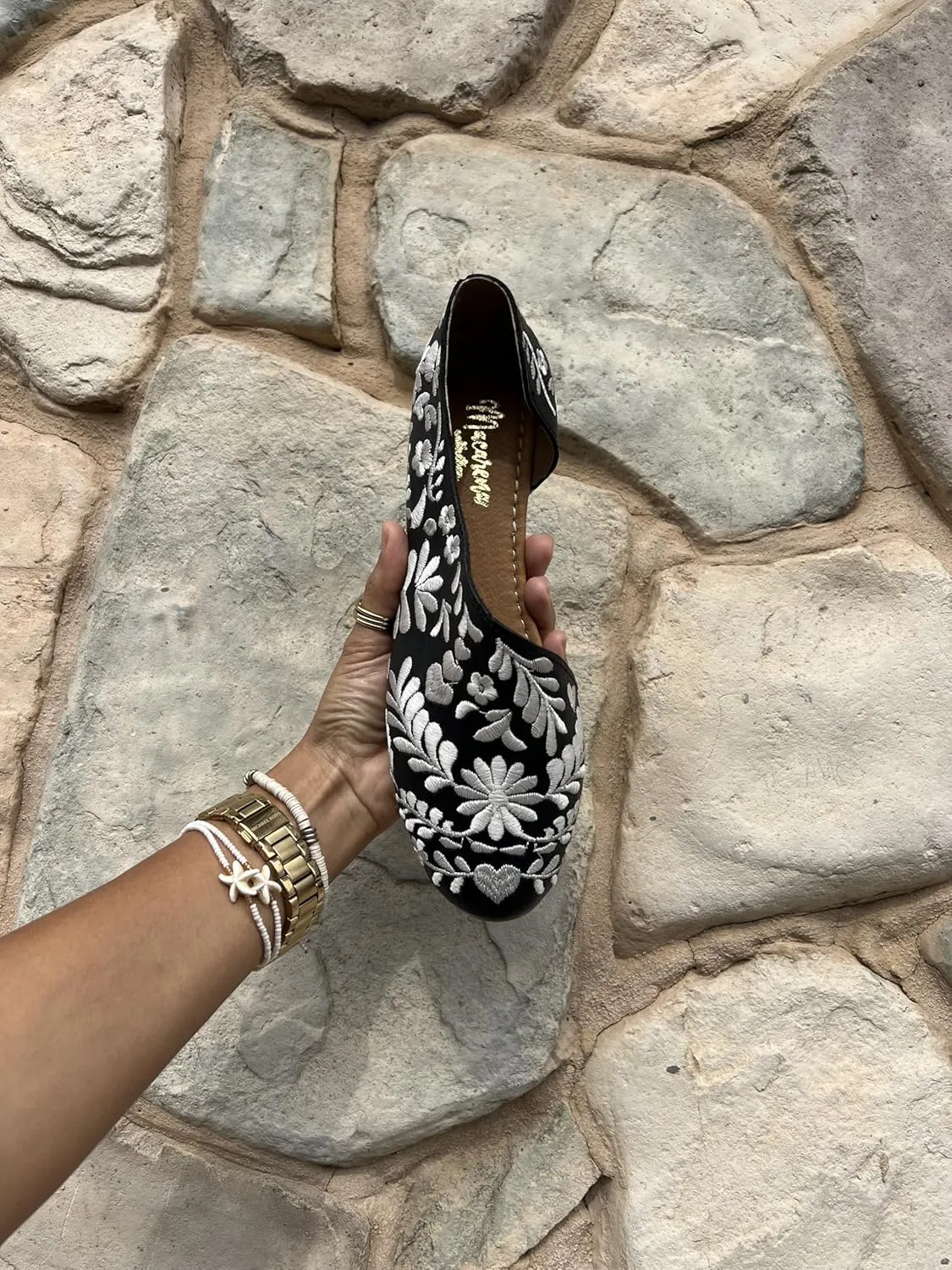 Macarena Collection Sandals women Huarache Sandal Colorful Leather Mexican Comfort Walking Handcrafted Leather Embroidered Flats - Mexican Artisan Design Maky