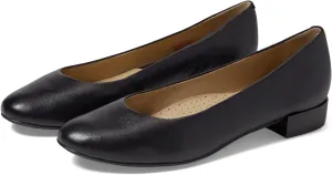Marc Joseph New York Women's Ferris Flat 2.0 - Comfortable Leather Slip-On Shoes