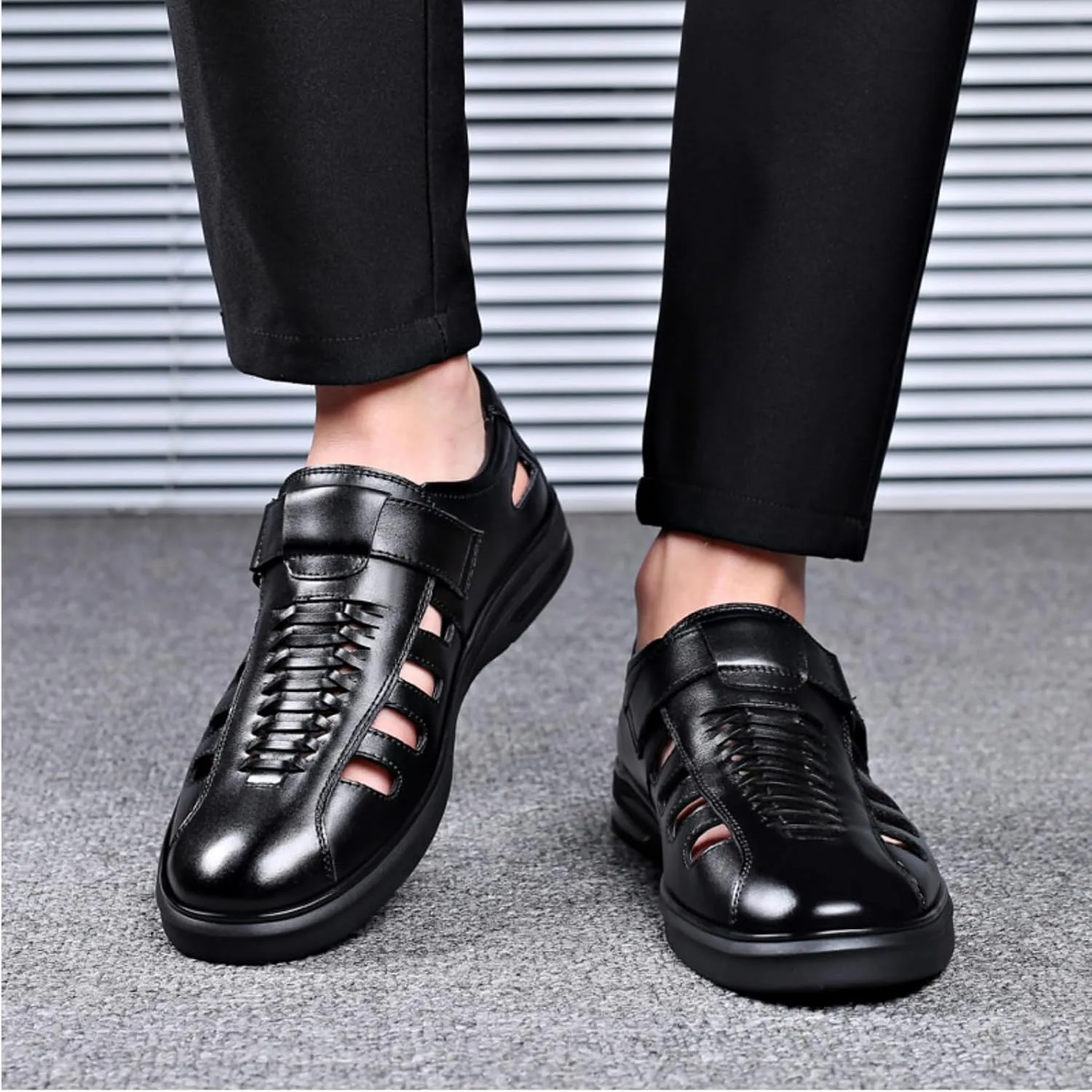Mens Dress Sandals Leather Closed Toe Sandals for Men Summer Beach Fisherman Shoes Casual Breathable