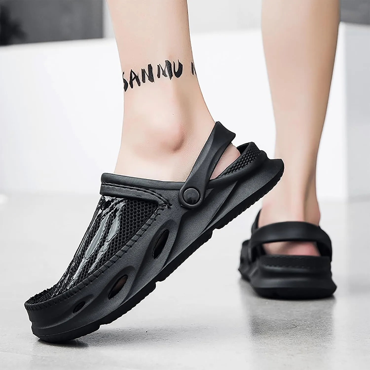 Mens Garden Clogs Shoes Breathable Summer Beach Sandals Sports Sandals Adjustable Slide Slip-on Outdoor Beach Slippers