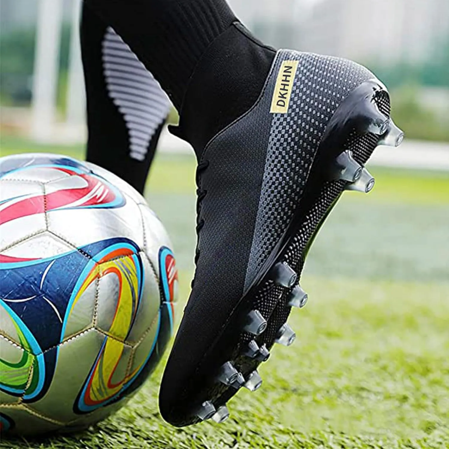 Men's Soccer Shoes Football Cleats Outdoor High-Tops Lace-Up Non-Slip Spikes AG/FG Boots Wide Training Sneaker