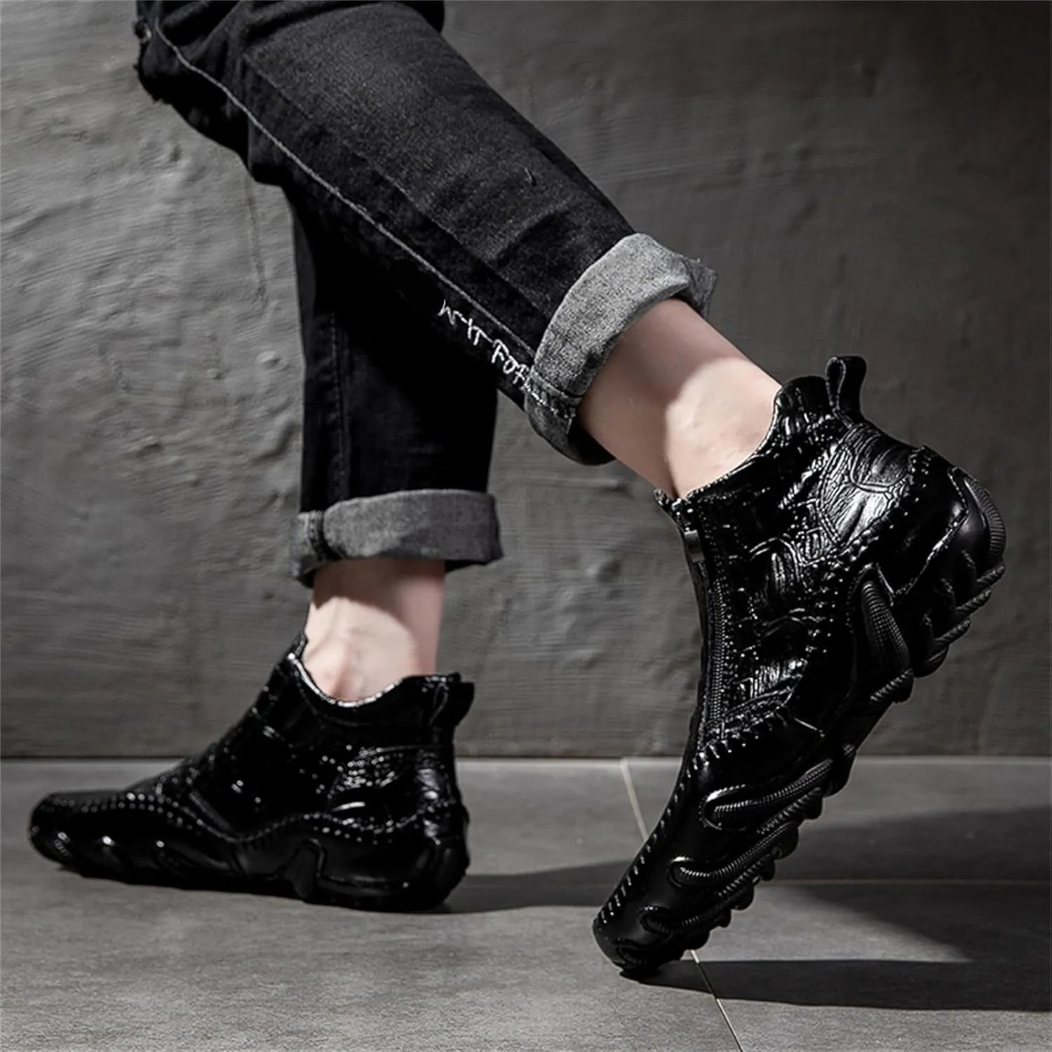 Mens Winter Chelsea Boots Side Zipper Ankle Dress Formal Boots Fashion Crocodile Pattern Outdoor Non-Slip High-Top Fur Lined Ankle Boots For Men