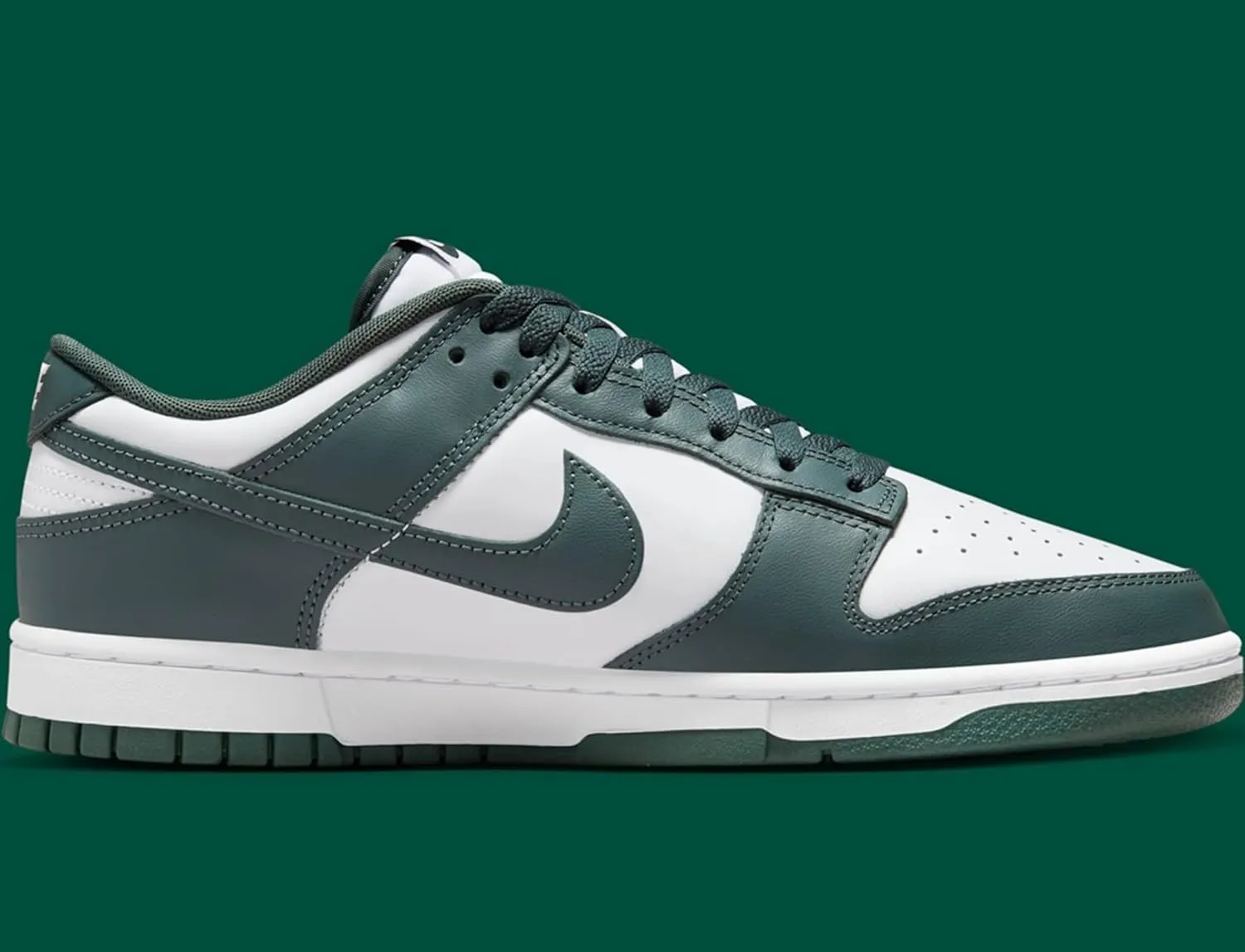 Nike Dunk Low Mens Sneakers