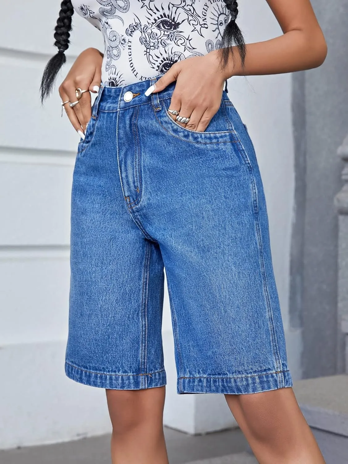 SweatyRocks Women's Casual High Rise Jean Shorts Straight Leg Zip Up Bermuda Denim Shorts
