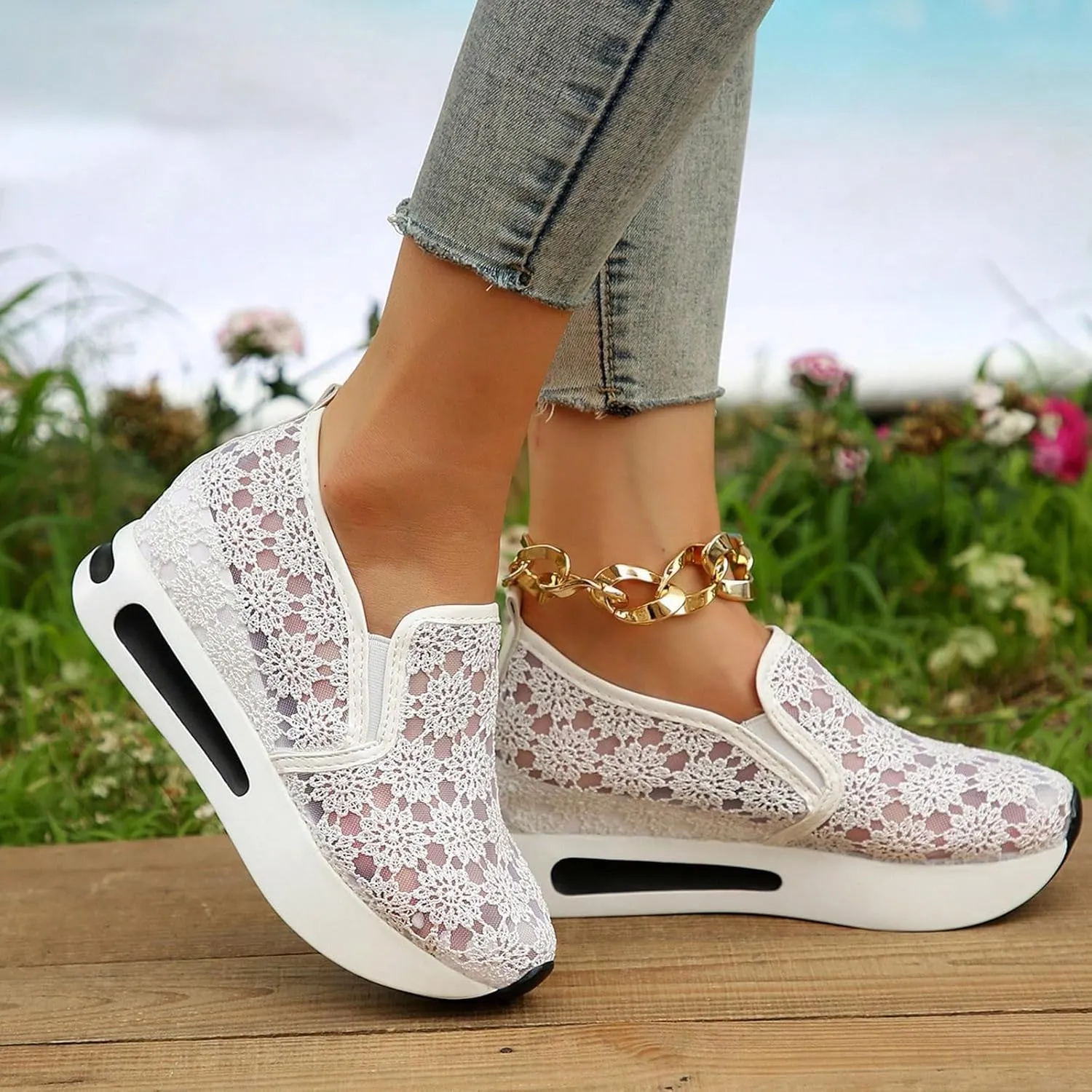Wedge Floral Shoes Mesh Fashion Sneakers for Women Slip On Breathable Walking Shoes Women's Casual Embroidery Platform Sneakers Comfort Work Shoes High Heels Outdoor Travel Sports Shoes