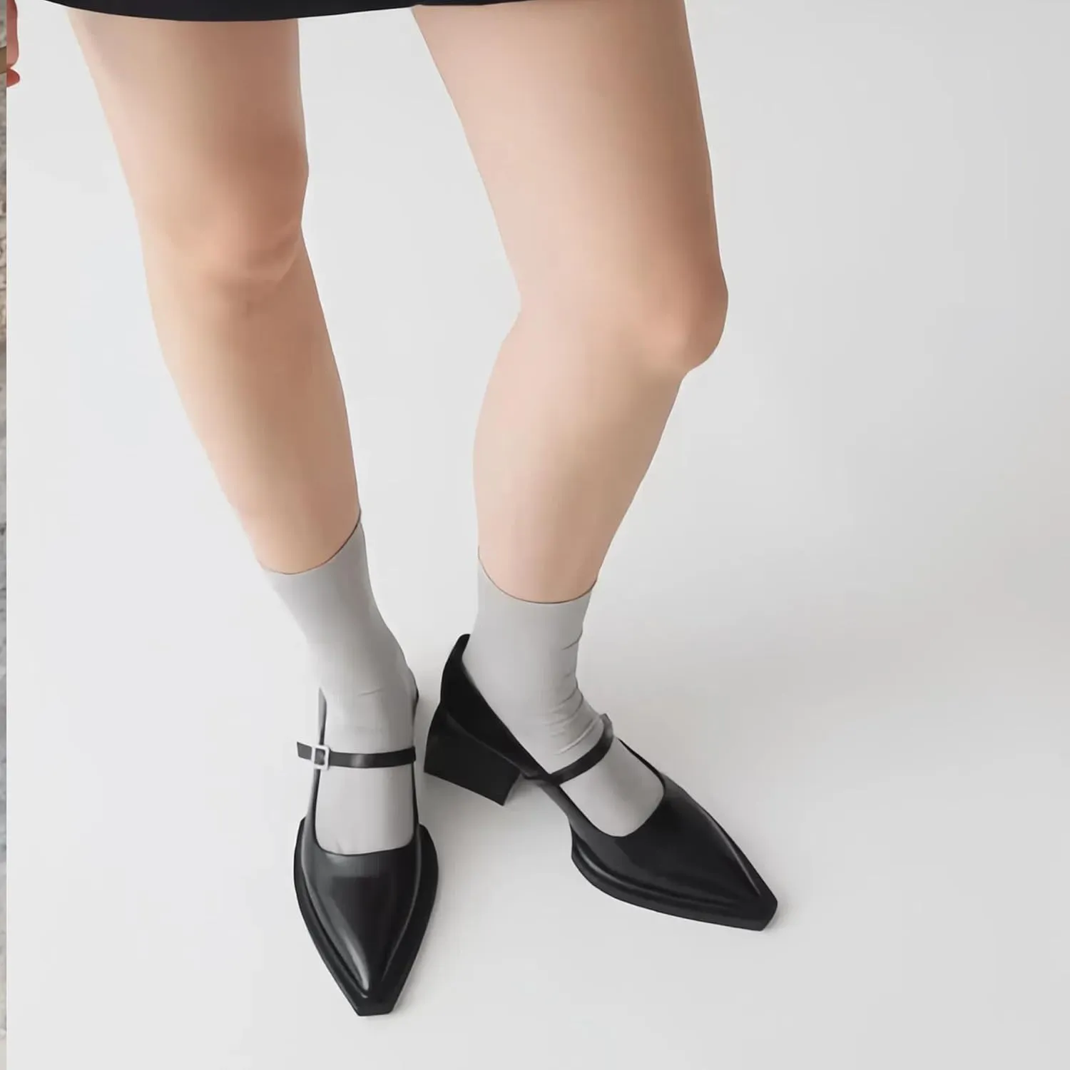 Wide Welt Mary Jane Pumps for Women Pointed Toe Buckle Strap Mary Janes Chunky Heeled Flats Comfort Casual Block Heel Shoes