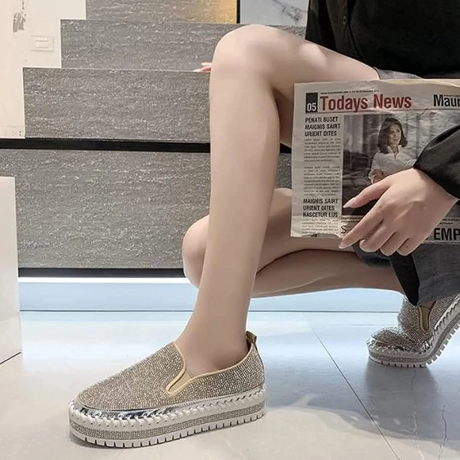 Women Rhinestone Platform Loafers,Glitter Fashion Slip-On Sparkle Bling Sequin Sneakers Fall 2022 Casual Flat