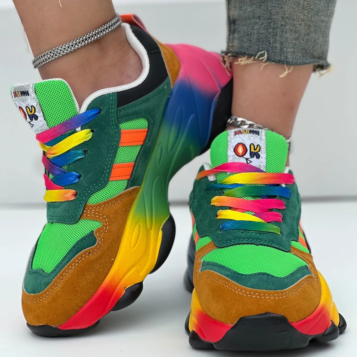 Women's Colorblock Sneakers, Lace Up Low-top Round Toe Non-Slip Soft Air Cushion Trainers for Outdoor Casual Shoes