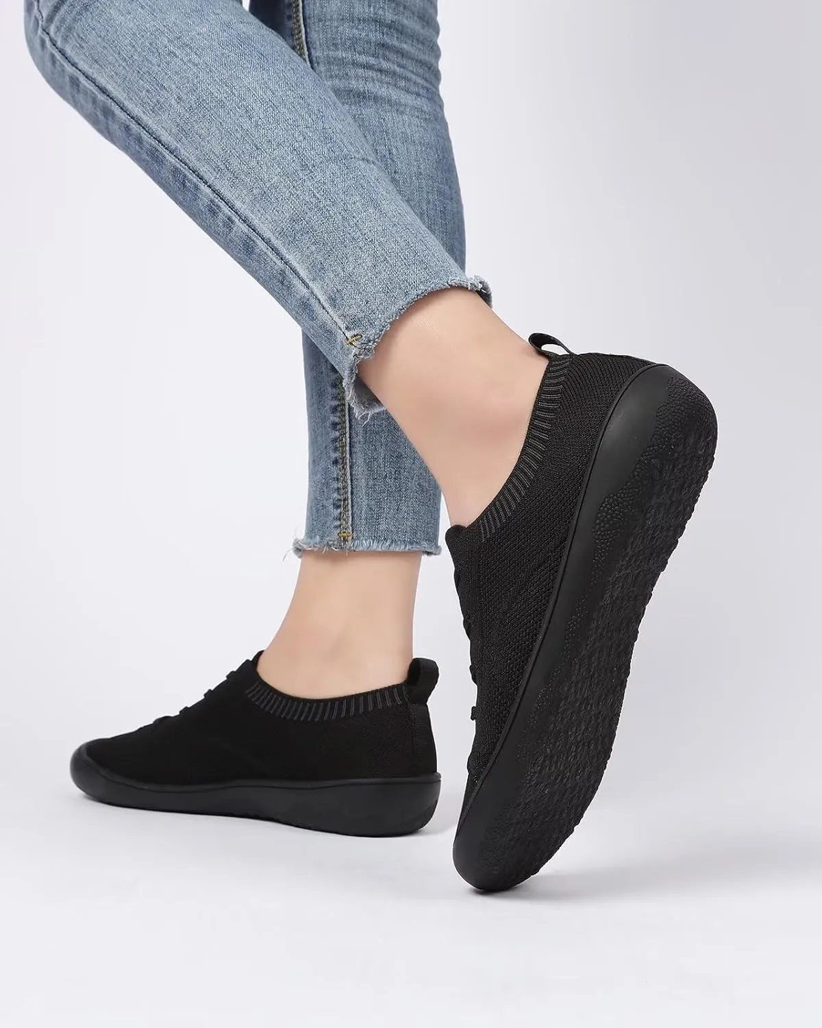 Women's Wide Toe Minimalist Barefoot Walking Shoes Comfort Low Top Knit Lace-up Sneakers Casual Outdoor Tennis Shoes